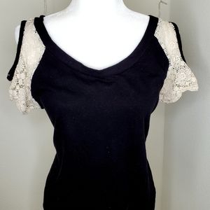 Runway girl sweatshirt top. Size Large